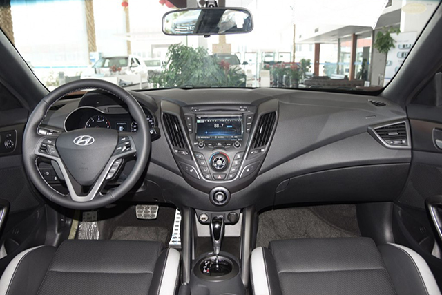 veloster飞思12年,veloster老款飞思