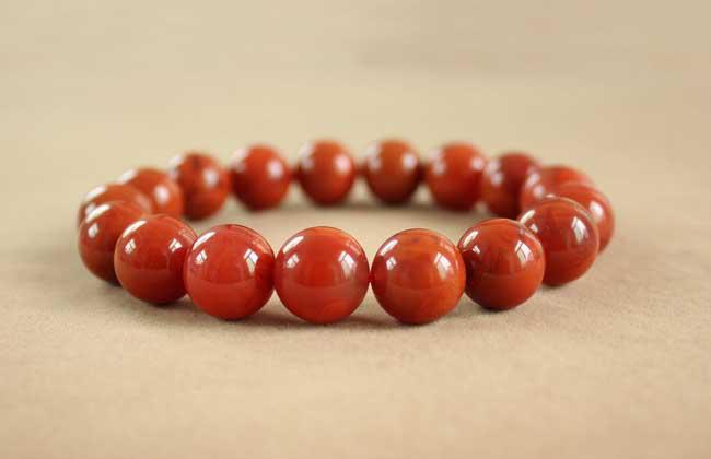 玛瑙手串保养,新买的红色玛瑙手串怎么保养