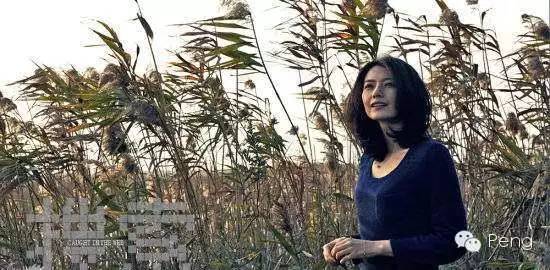 高圆圆被杂志小编黑了!看了照片我的嫉妒心好多了。。