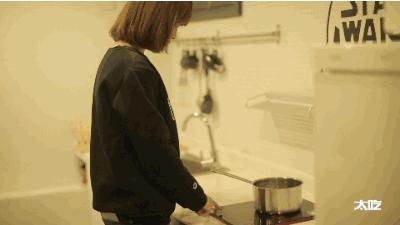 星球大战电影里赛博朋克元素,星球大战光剑电影