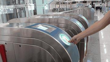 吃！吃！吃！吃！吃！快上车！