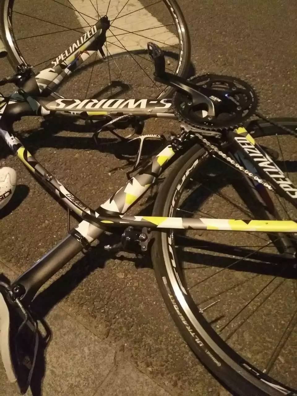 冒充车友骗人,山寨高价车