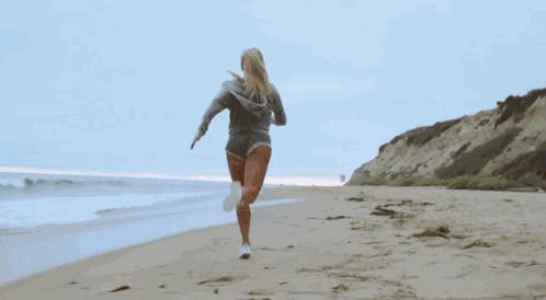 到美容院做美容到底好不好,到美容院做身体护理有什么好处