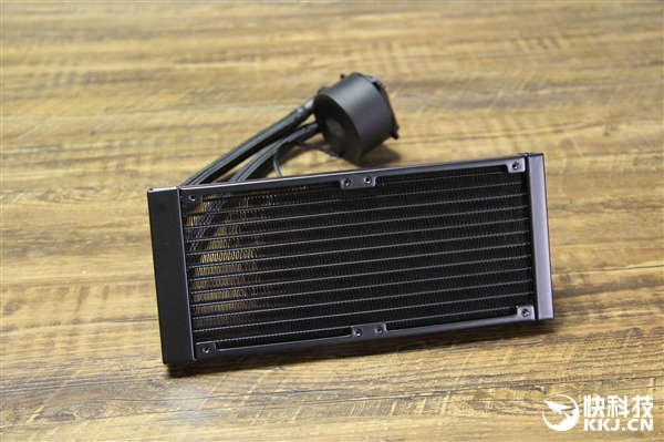 酷冷至尊冰神g240水冷安装教程,酷冷至尊冰神g240幻境扣具