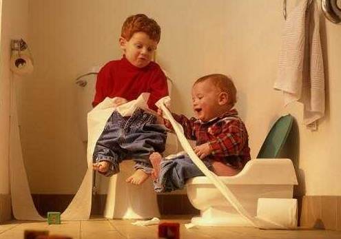 我让孩子甩掉纸尿裤，自主如厕超详细训练攻略！拿走不谢欧耶~