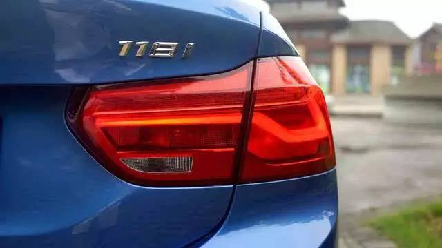 宝马1系120i运动版真实体验,2023宝马1系驾驶体验