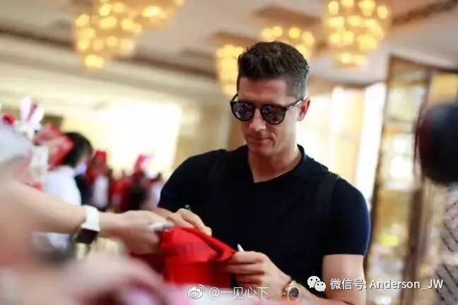 种草｜拜仁中国行，最帅气的一瞬间居然是……