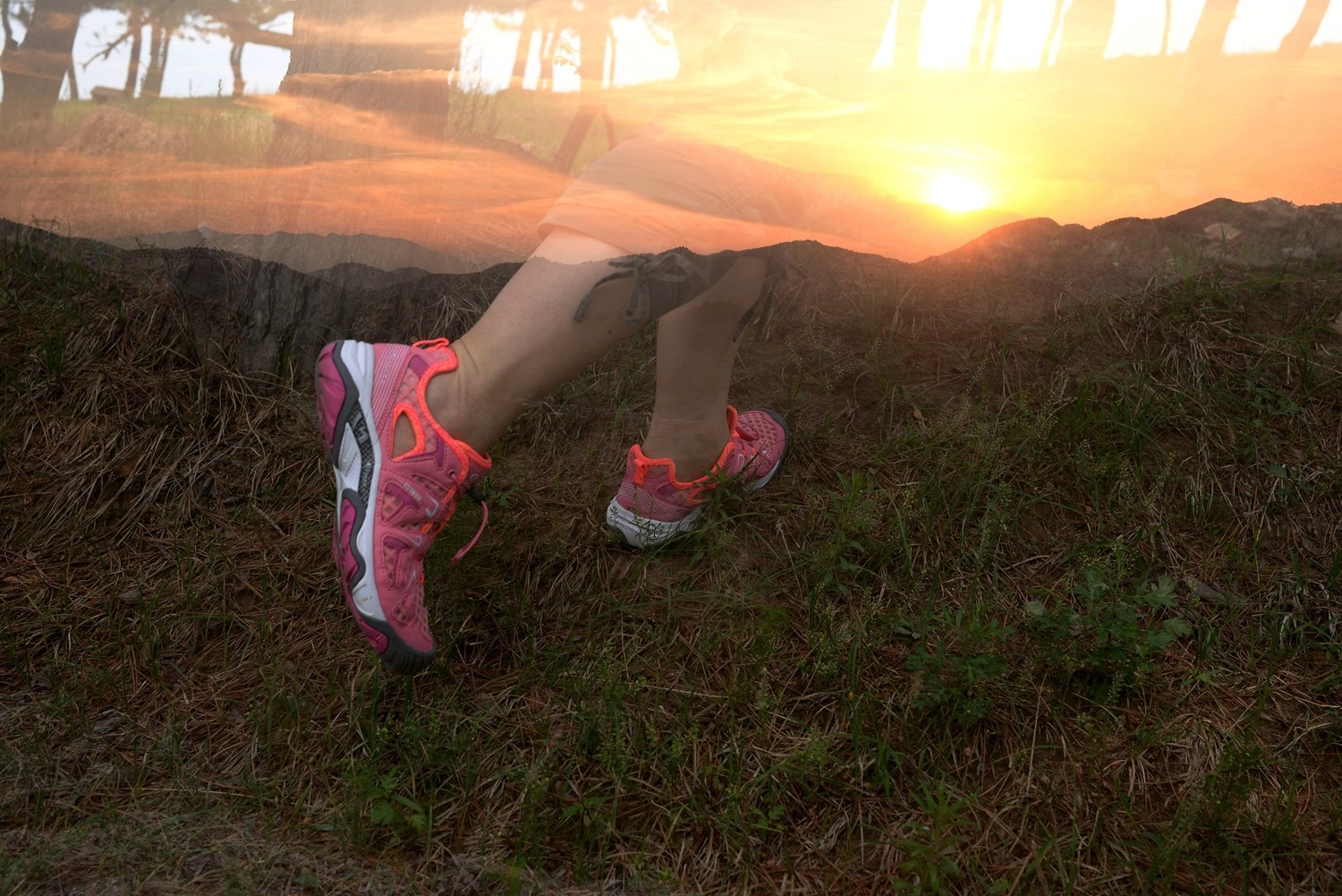 感受一份属于我的清凉——洛弛红Clorts户外溯溪鞋3H027D体验