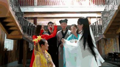 竟然疯玩成这样……还讲不讲规矩！