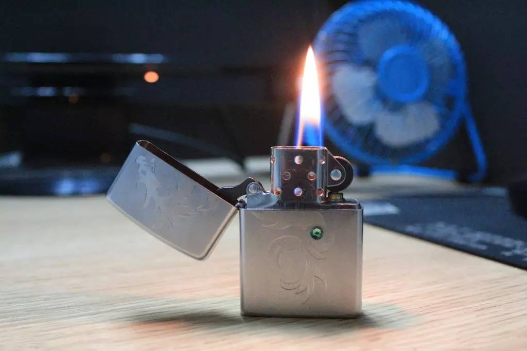 「热点」暑运高峰因喷雾被拦?你要知道这些出行的“黄金法则”!