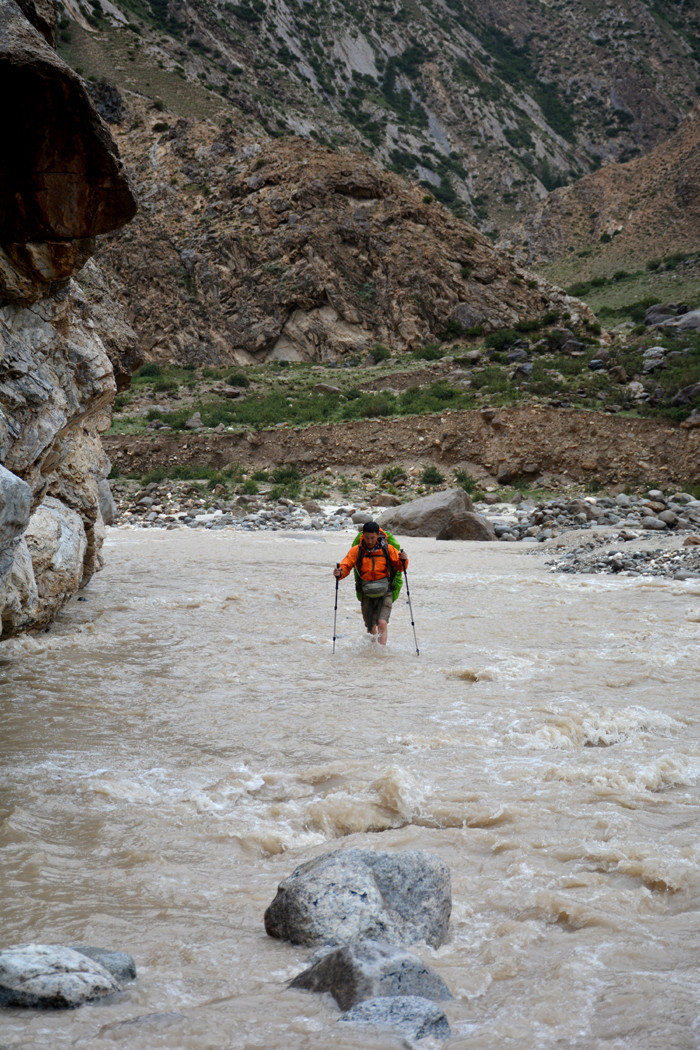 行者无疆-6月乌孙，漂洋过海为圣湖，翻山越岭因初心