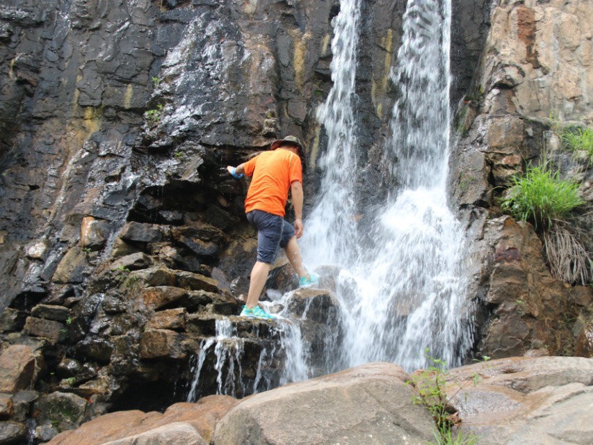 水陆两栖,凉爽一夏―――洛驰3H027E溯溪鞋测试