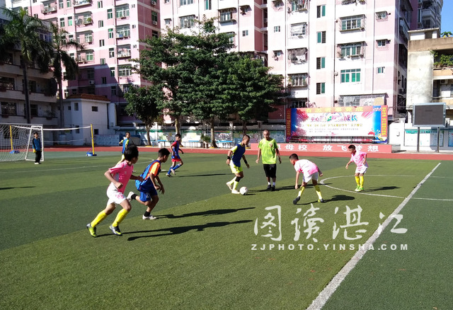 足球哪个国家发明出来的,足球实时比分怎么出来的