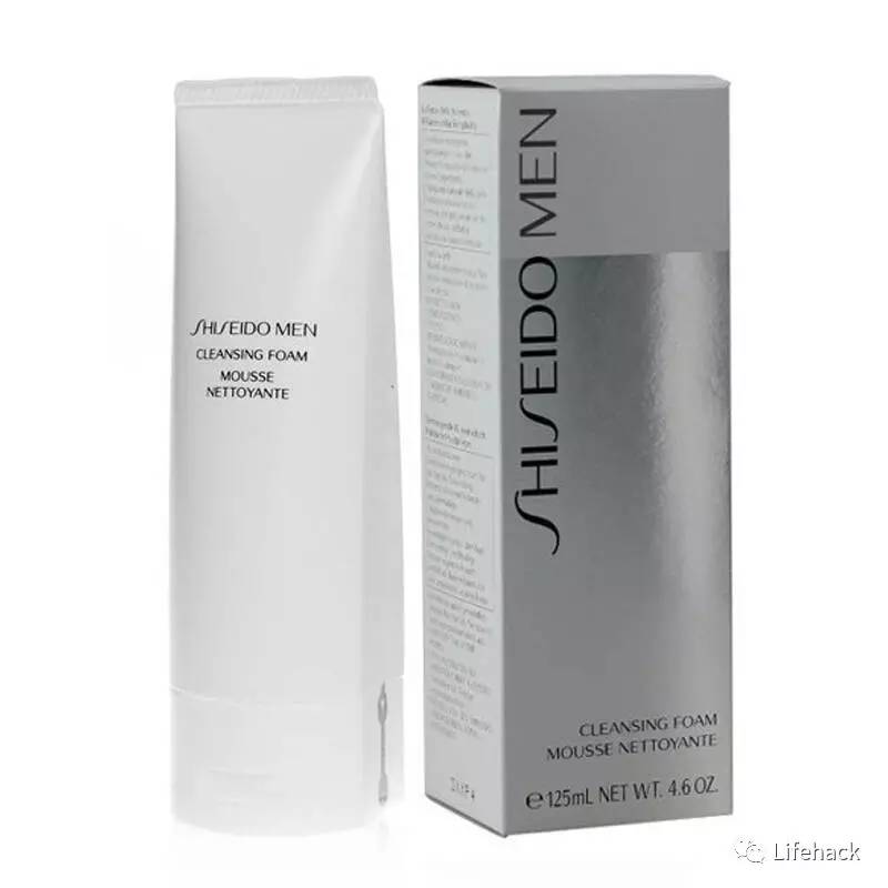 男生毛孔粗大出油用什么护肤品好,男生护肤品推荐补水控油收缩毛孔