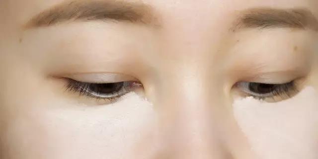 NARS的深坑挖好了,跳不跳看你了!