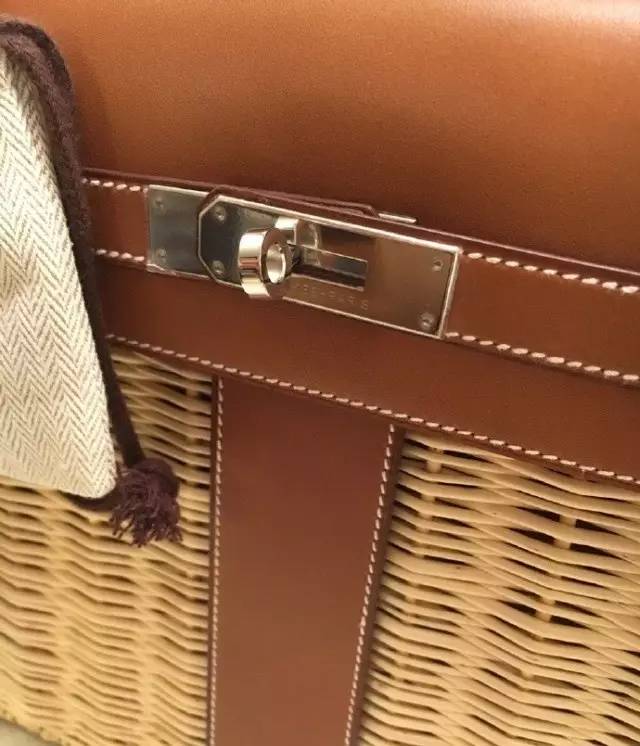 各大牌的正确发音,教你名牌正确发音