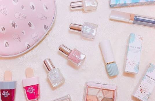 最近，PLAZA店里出了个爆款牌子！看代购和日本妹子谁能抢过谁！