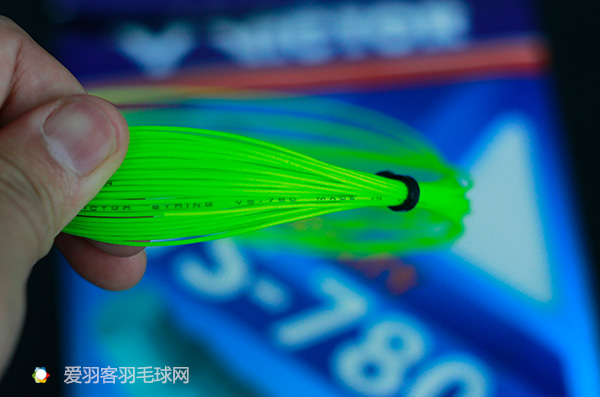 竟敢叫板“耐打之王”BG65，这款拍线到底有几把刷子？