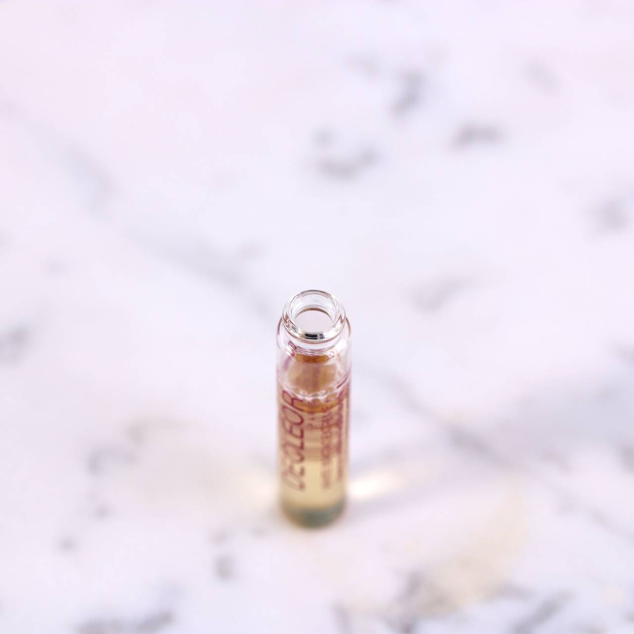 美白精华200元以下,6款热卖大牌美白精华体验