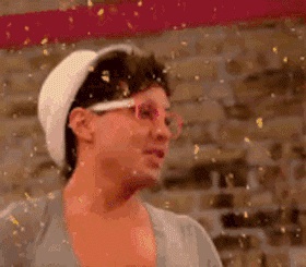 在泰国王权免税店买的东西带回国,去泰国第一天去王权免税店