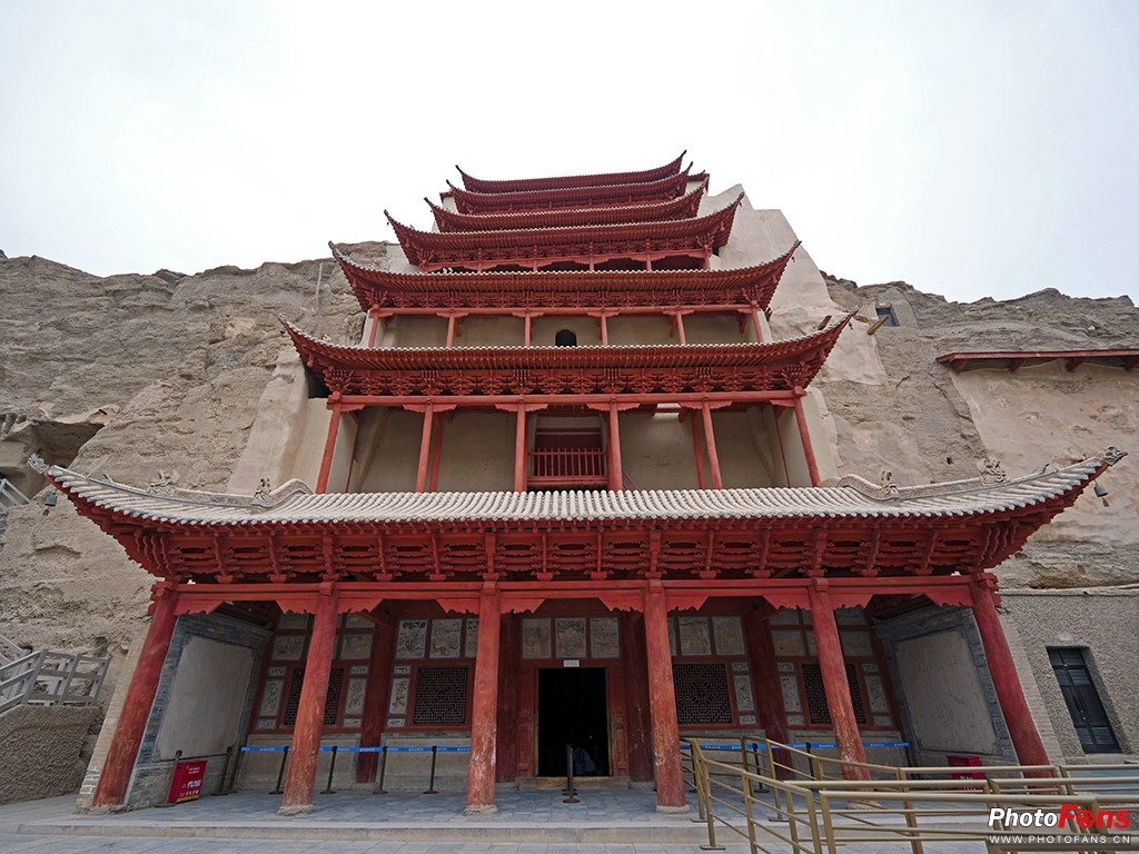 松下8-18mm二代有防抖吗,松下25mm1.7镜头测评