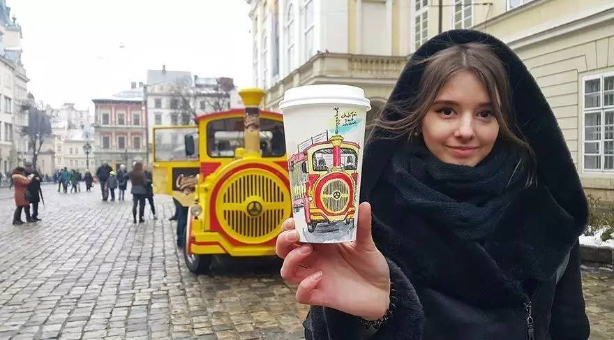 艺术家环游世界，他靠这个技能成为世界网红