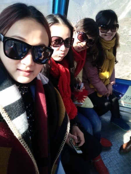 Hi,我是小可,我又回来了,产后第一次出行,娘子军奔赴女儿国