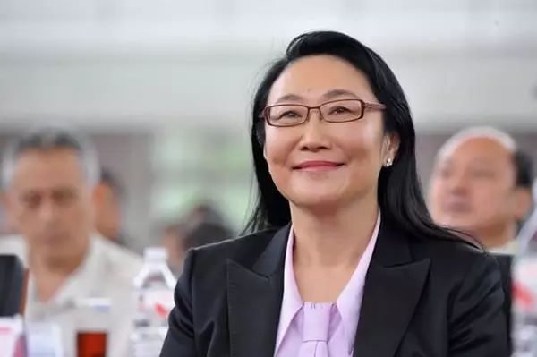 当年它还碾压iPhone，现在却要*身卖**了……