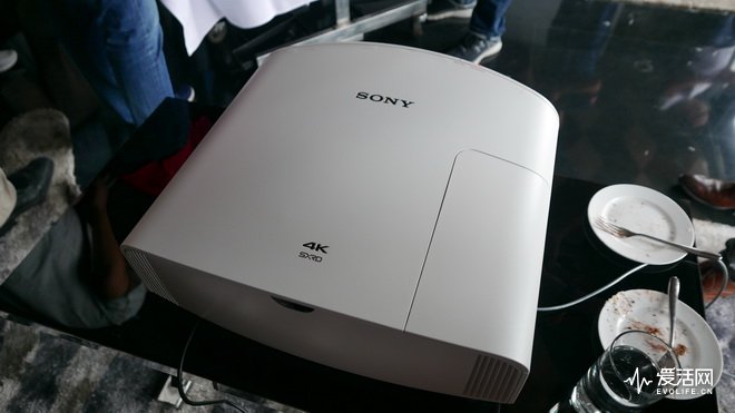 索尼vpl-vw598投影机,索尼vw2684k超高清晰家用投影仪