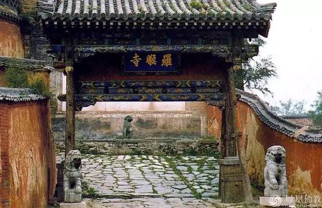 五台山文殊菩萨道场感受圣洁之地,文殊菩萨五台山道场图片