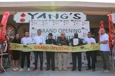 黄焖鸡米饭美国开店,黄焖鸡米饭在全国的价格