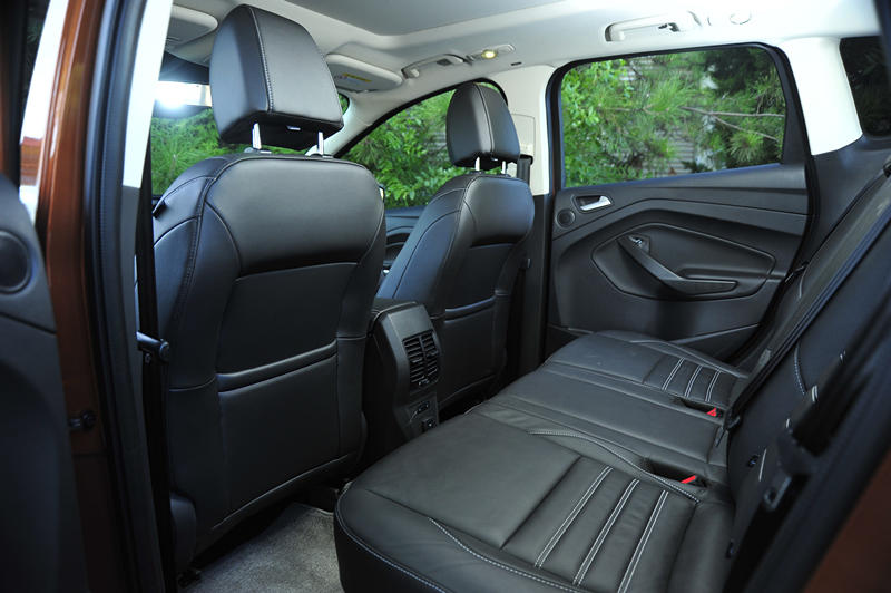 探界者科雷傲对比,科雷傲和翼虎对比