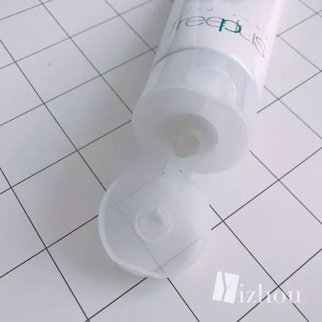 国货洗面奶哪个牌子最好用,祛痘什么牌子洗面奶最好