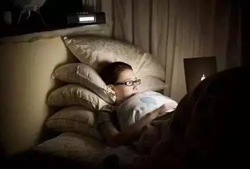 原来“脑出血”离你这么近！网友亲述血管崩溃经历，最后拿到病危通知书……