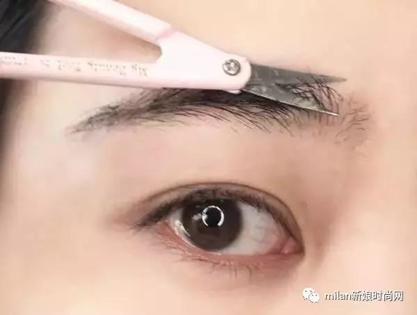 你的眉毛画好了吗,怎么修眉毛画出来的眉形才好看