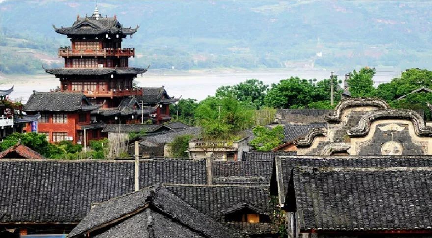 行走在川甘青交界,四川马湖