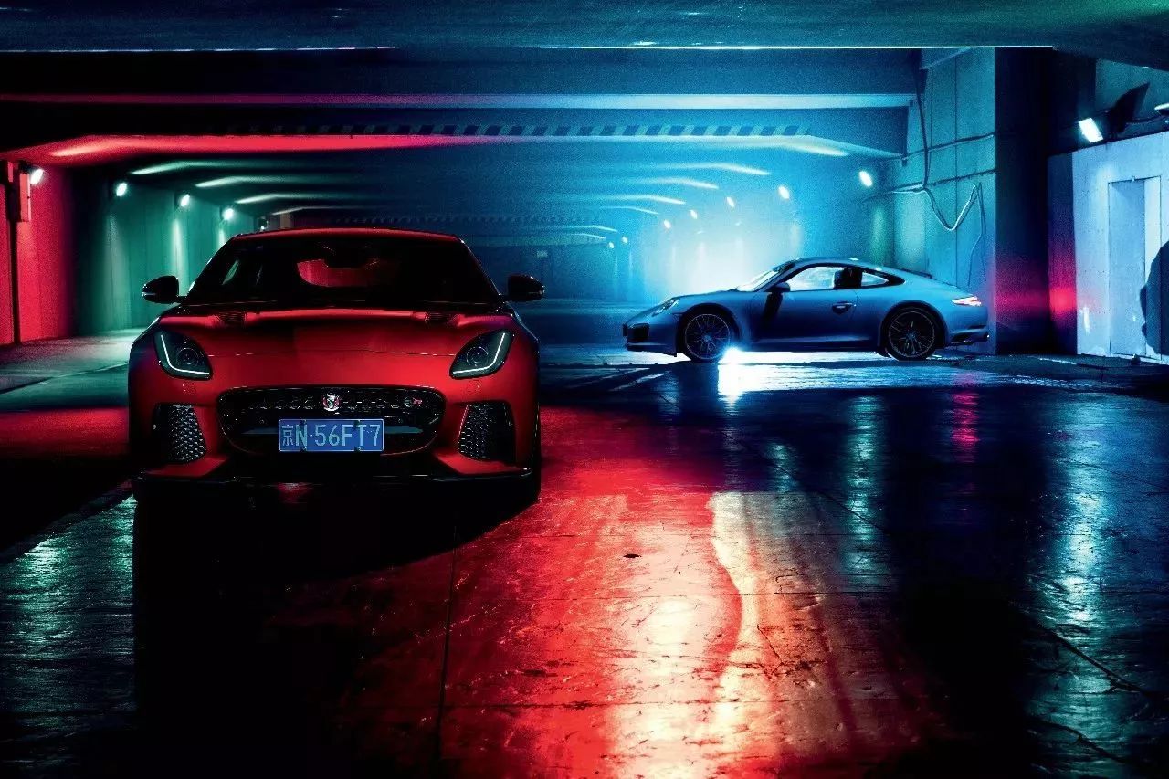 在夜晚开超跑,夜幕来临开车