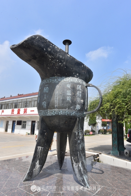 桃林胜过杏花村，给你一帘幽梦