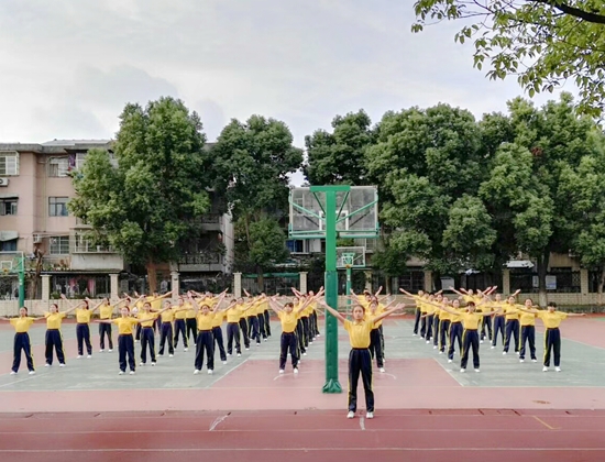 安庆体育场田径比赛,安庆市2018年田径运动会获奖者