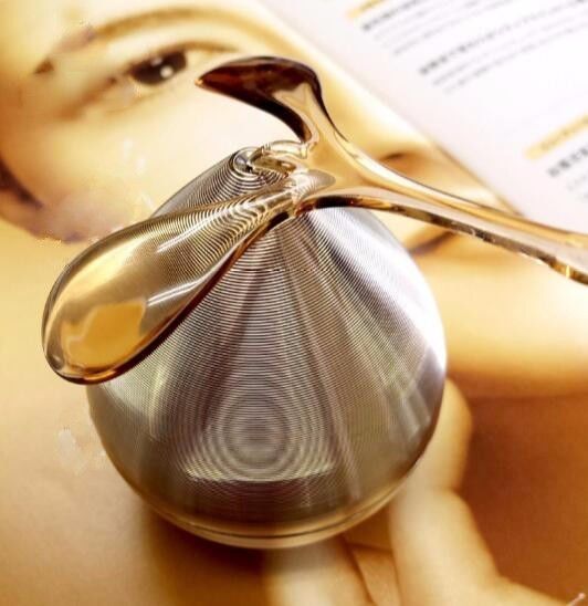 pola居然做了一个能够彻底美颜的艺术品，不信你不动心