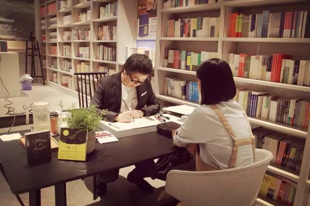 超治愈！数学系大叔用扑克牌画出有趣又暖心的漫画，脑洞折服了整个朋友圈！