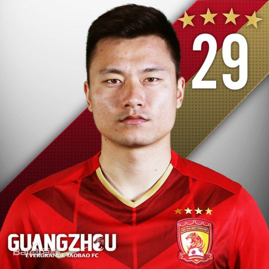 冯潇霆发长文告别恒大,冯潇霆郜林齐为中国足球出力