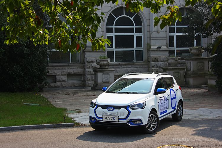 试驾江淮iev,试驾江淮v7