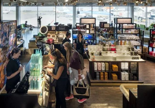 秋日假期福利,史基浦机场购物攻略