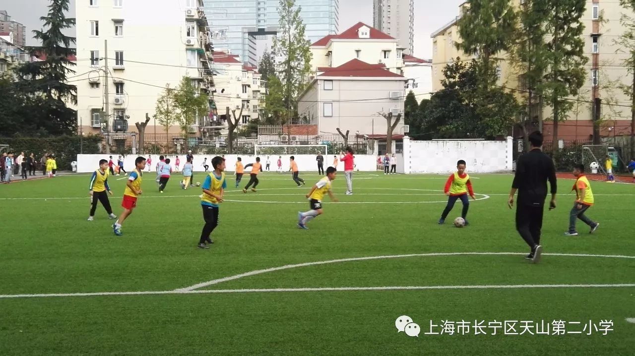 班级足球赛视频,班班篮球赛规则