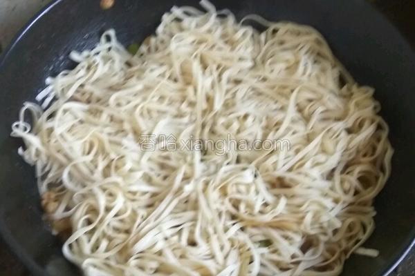 铁锅焖面哪里的特产,铁锅焖面家庭版教程