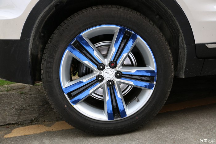 众泰t700改装轮毂,众泰t700改装房车