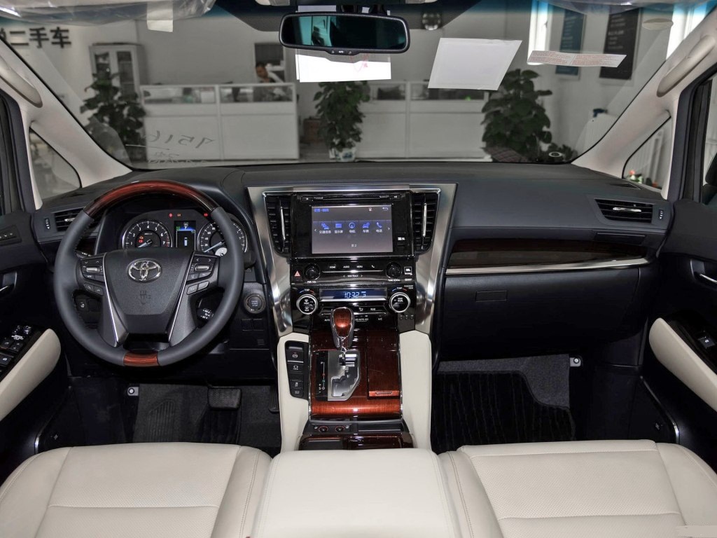 日本老百姓最常买的车,日本本土最畅销的家用车