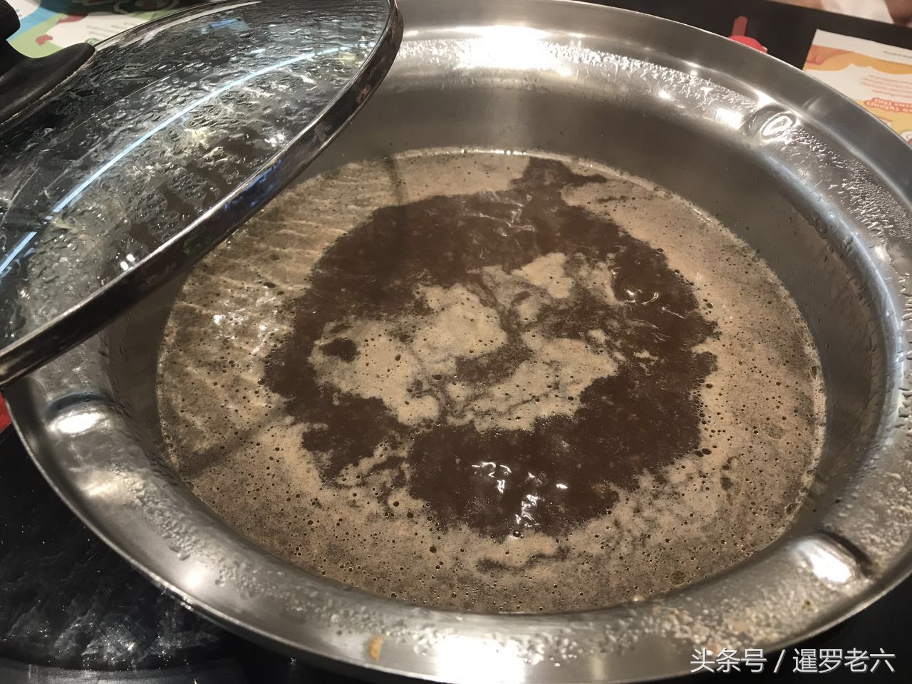 泰国100元小火锅,来到泰国一定要品尝泰式火锅