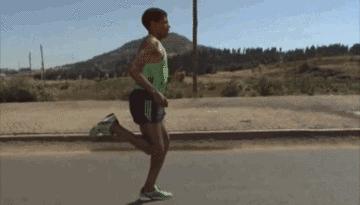 跑步累的跟狗一样,可能是你的跑姿不对